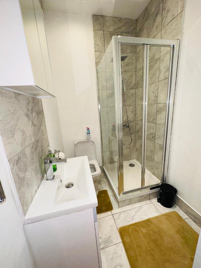 Newley Refurbished One Bedroom Flat Hastings Esterno foto