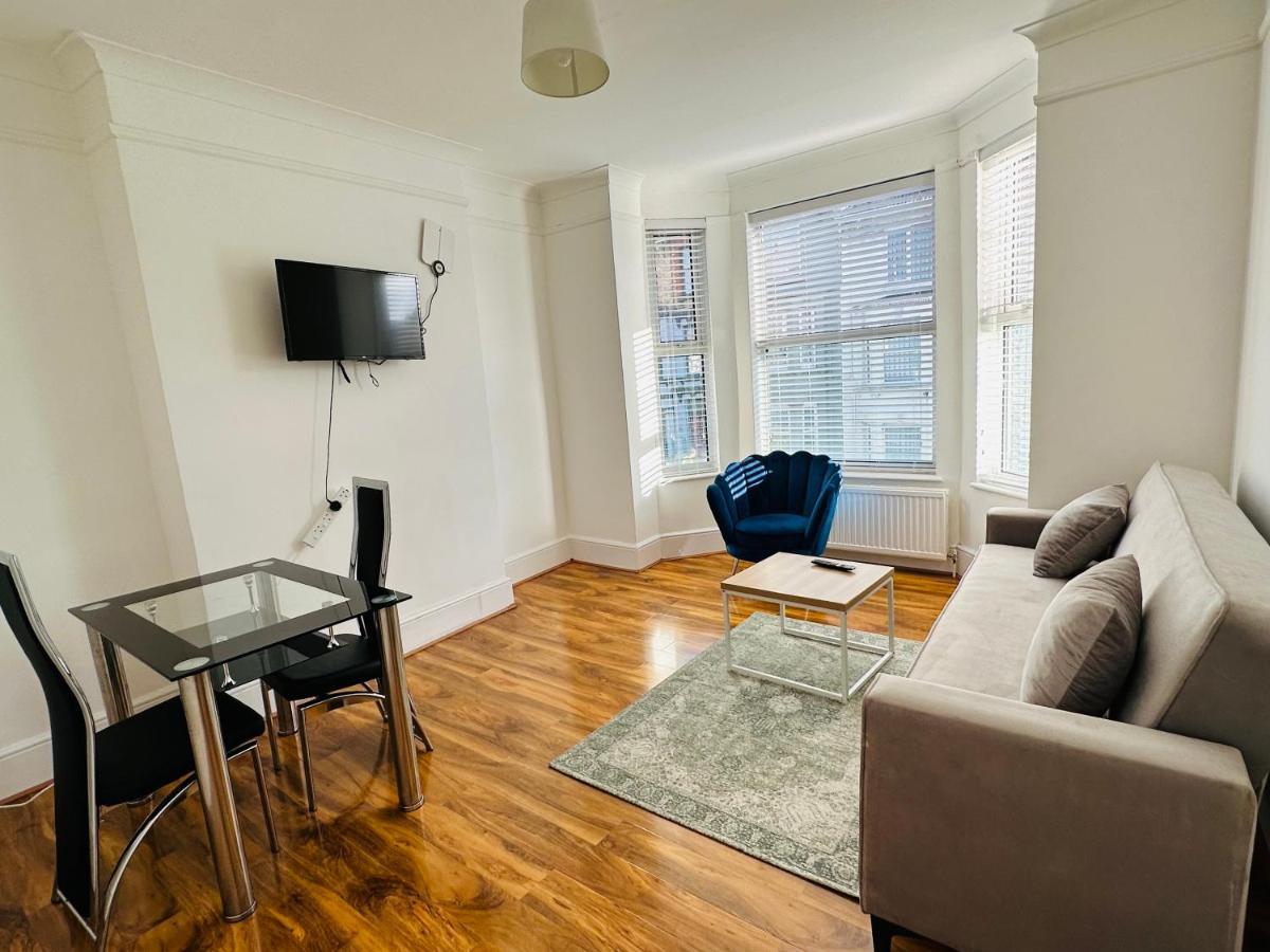 Newley Refurbished One Bedroom Flat Hastings Esterno foto